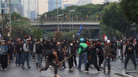 Sertifikat, penghargaan, tanda, atau dokumen yang dipajang di adv server menyajikan VP voucher terbaru kadang lebih murah hari ini